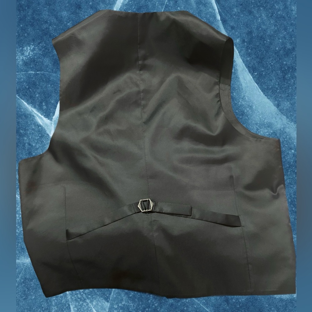 Classic Black Vest - Medium - Picture 2 of 7